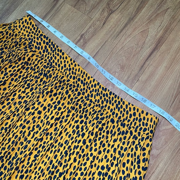 J.Crew Pleated Midi Skirt Women's Size 16 Mustard Yellow Navy Animal Print Spots - Picture 12 of 15